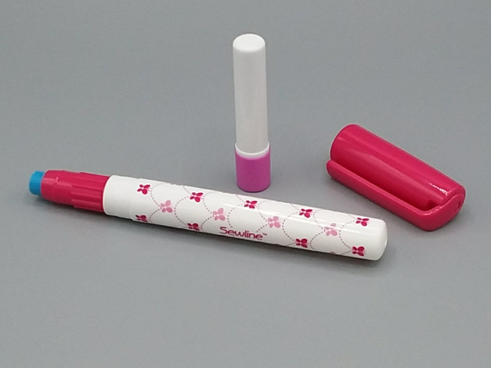 Sewline Fabric Glue Pen